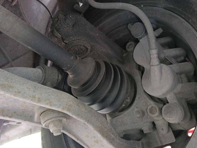 Recambio de mangueta delantera izquierda para peugeot boxer furgoneta 2.2 hdi 120 referencia OEM IAM   