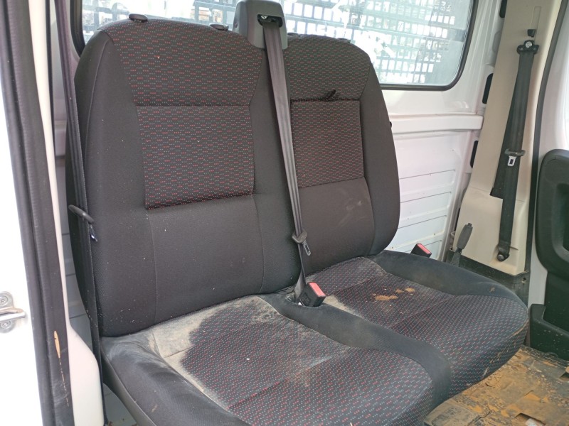 peugeot boxer caja/chasis del año 2023