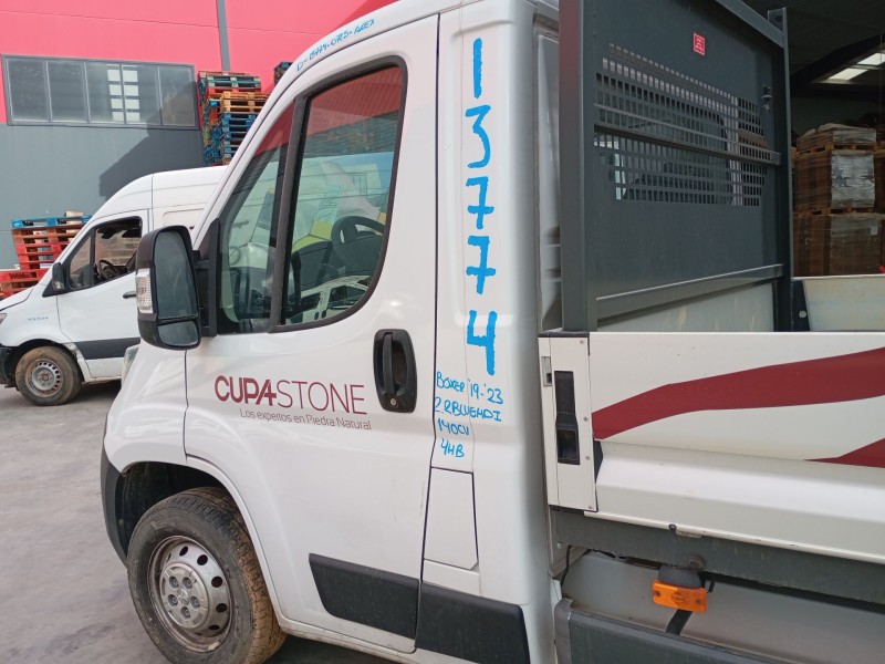 Recambio de puerta delantera izquierda para peugeot boxer caja/chasis 2.2 bluehdi 140 referencia OEM IAM   