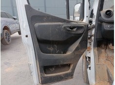 GUARNECIDO PUERTA DELANTERA IZQUIERDA 