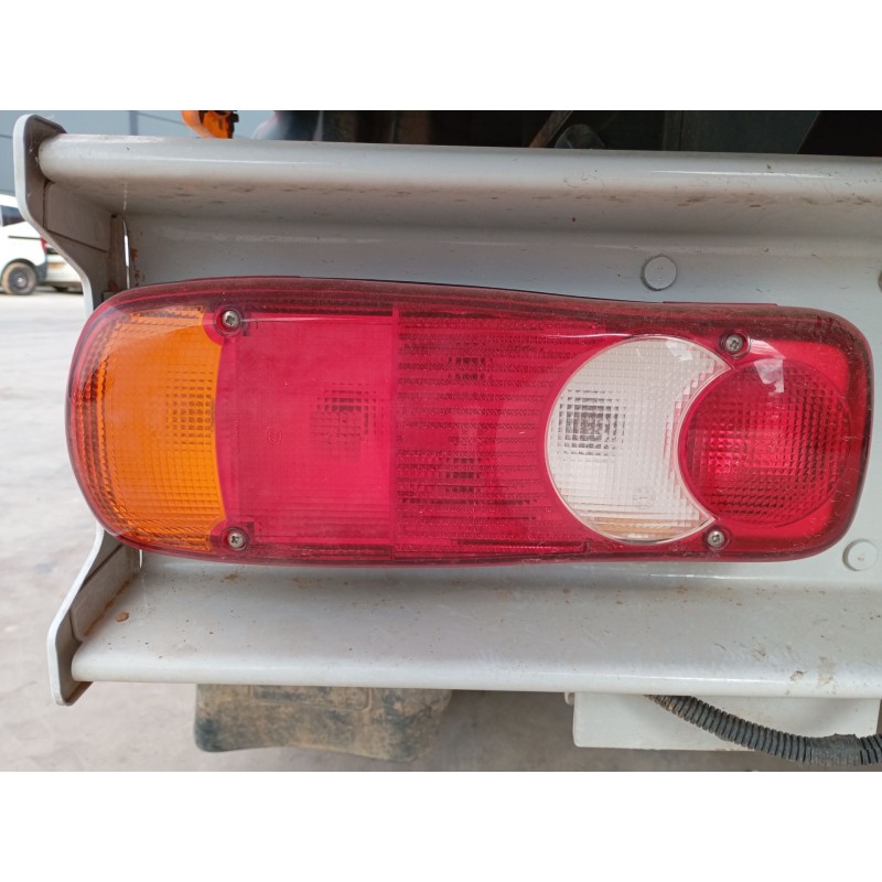 Recambio de piloto trasero izquierdo para peugeot boxer caja/chasis 2.2 bluehdi 140 referencia OEM IAM   