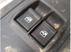 MANDO ELEVALUNAS DELANTERO IZQUIERDO 