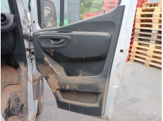 GUARNECIDO PUERTA DELANTERA DERECHA 