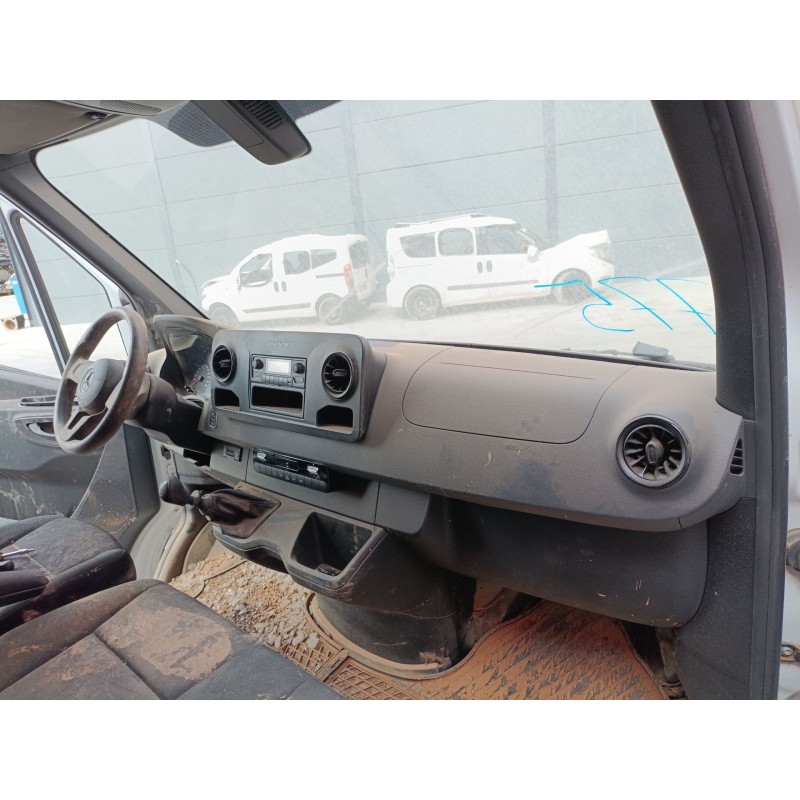 Recambio de salpicadero para mercedes-benz sprinter 3,5-t furgoneta (b907, b910) electric (910.633) referencia OEM IAM   