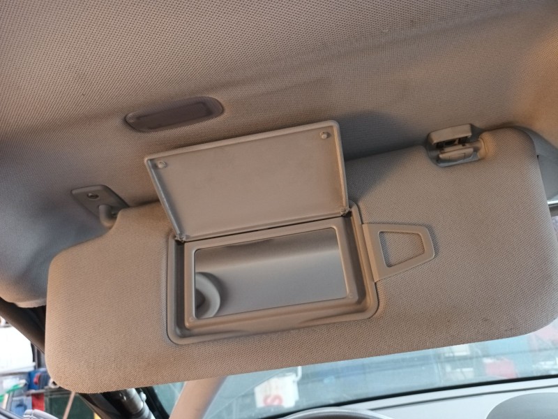 Recambio de parasol izquierdo para mercedes-benz clase e (w211) e 280 cdi (211.020) referencia OEM IAM   