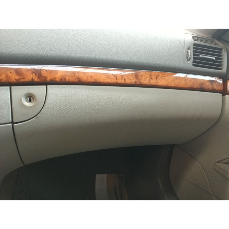 Recambio de guantera para mercedes-benz clase e (w211) e 280 cdi (211.020) referencia OEM IAM   