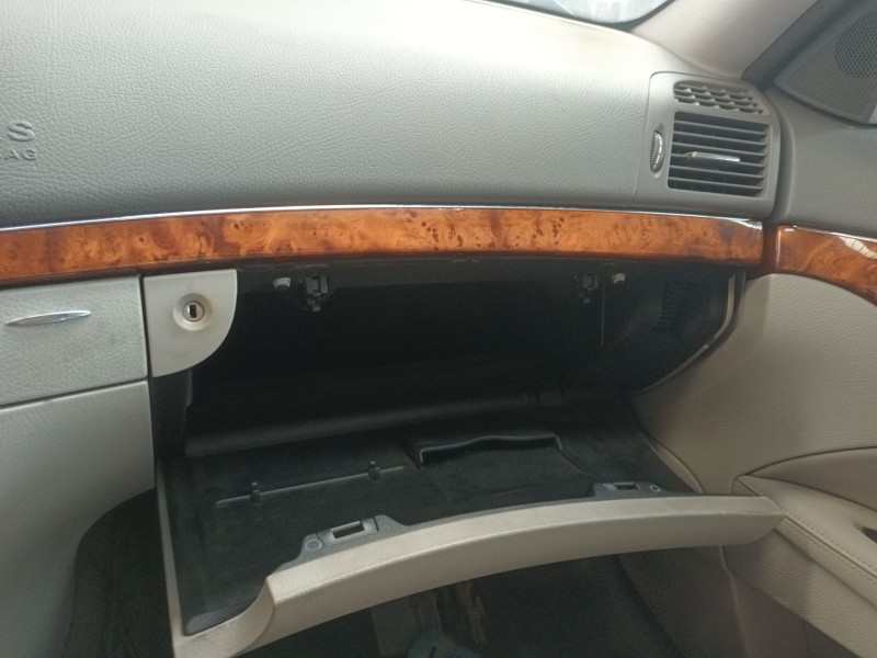 Recambio de guantera para mercedes-benz clase e (w211) e 280 cdi (211.020) referencia OEM IAM   