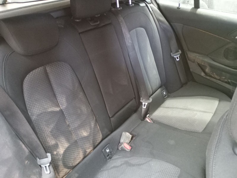 bmw 1 (f40) del año 2020