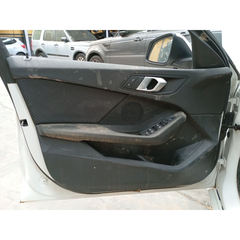 Recambio de guarnecido puerta delantera izquierda para bmw 1 (f40) 118 d referencia OEM IAM   