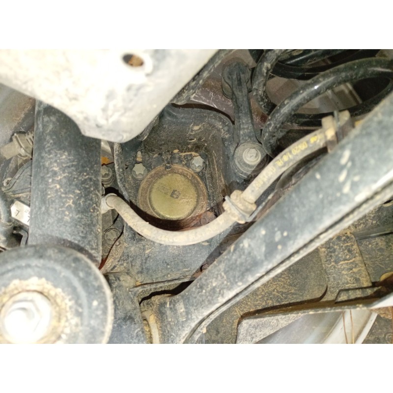 Recambio de mangueta trasera izquierda para bmw 1 (f40) 118 d referencia OEM IAM   