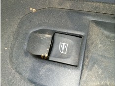 Recambio de mando elevalunas delantero derecho para renault express furgoneta/monovolumen 1.5 blue dci 75 (f6aa) referencia OEM 