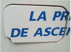 TAPA EXTERIOR COMBUSTIBLE 