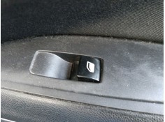 MANDO ELEVALUNAS DELANTERO DERECHO 