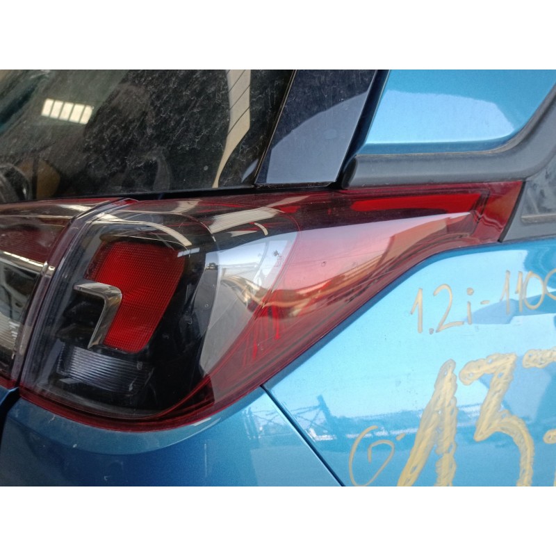 Recambio de piloto trasero derecho para opel crossland x / crossland (p17, p2qo) 1.2 (75) referencia OEM IAM   