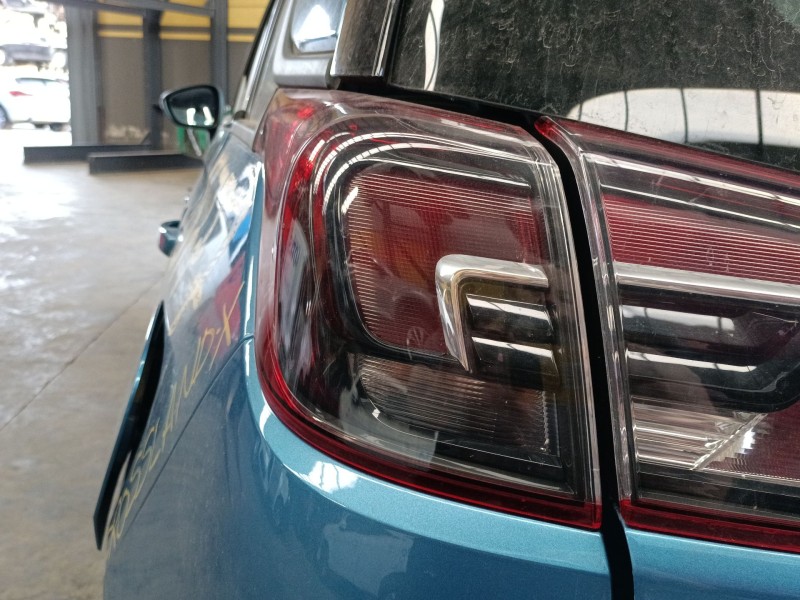 Recambio de piloto trasero izquierdo para opel crossland x / crossland (p17, p2qo) 1.2 (75) referencia OEM IAM   