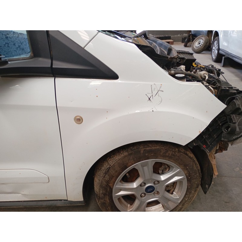 Recambio de aleta delantera derecha para ford tourneo courier b460 monospace 1.5 tdci referencia OEM IAM   