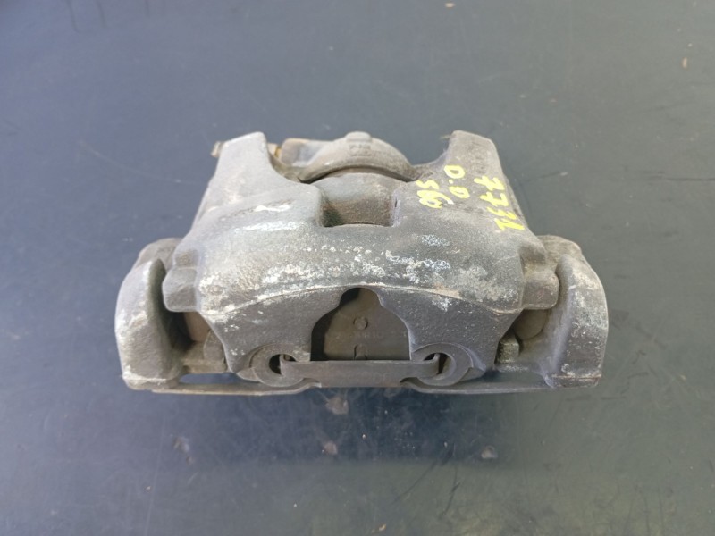 Recambio de pinza freno delantera derecha para volvo s60 lim. r-design referencia OEM IAM   P1-A4-33