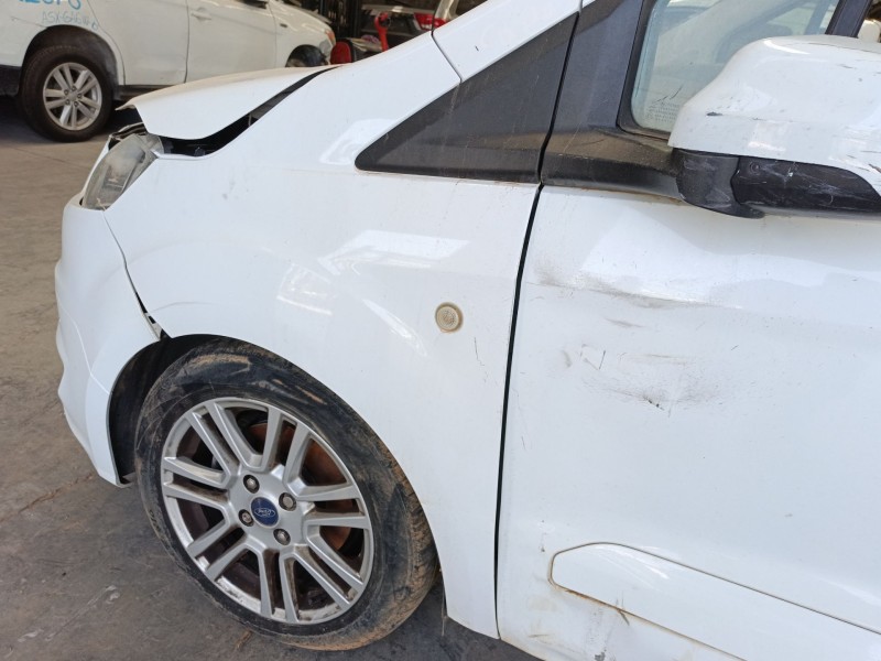 Recambio de aleta delantera izquierda para ford tourneo courier b460 monospace 1.5 tdci referencia OEM IAM   