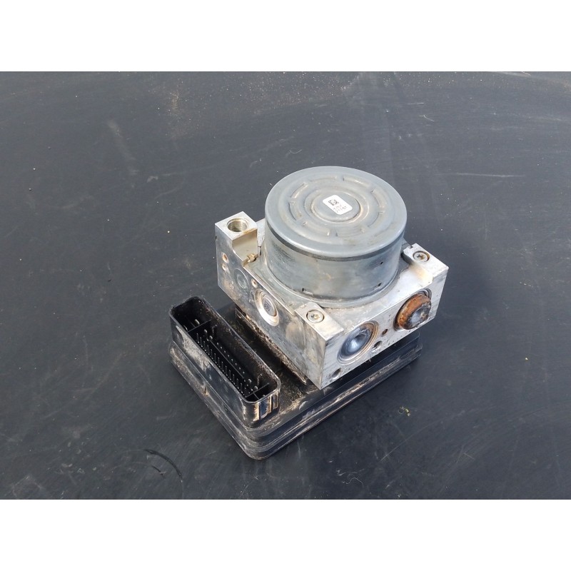 Recambio de abs para mercedes-benz clase c (w205) c 220 bluetec / d (205.002, 205.004) referencia OEM IAM A2534310100  