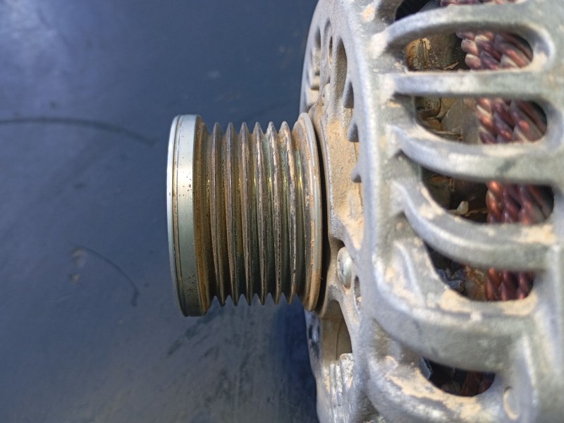 Recambio de alternador para renault trafic iii autobús (jg_) 2.0 dci 110 (jgmw) referencia OEM IAM 231004436R A3TV4081ZE 