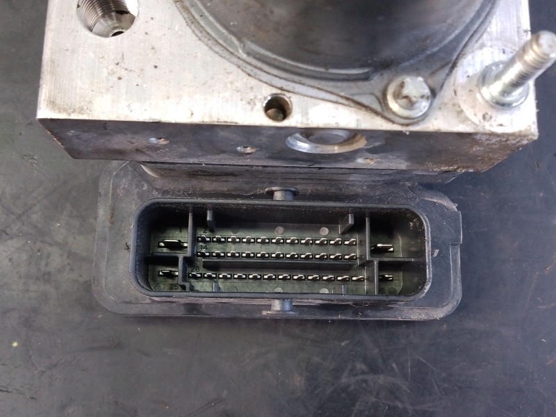 Recambio de abs para citroën jumpy iii furgoneta (v_) 1.5 bluehdi 100 referencia OEM IAM 9821150280  