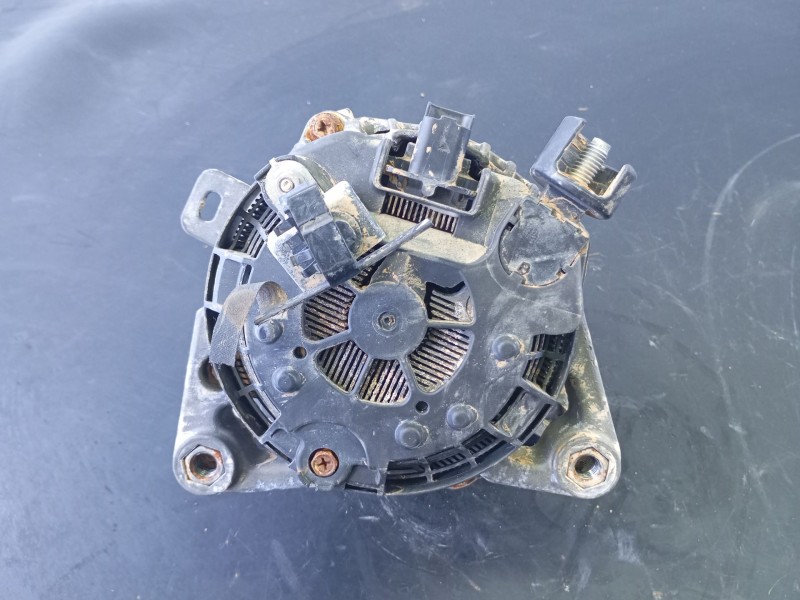 Recambio de alternador para peugeot rifter 1.5 bluehdi 130 referencia OEM IAM   