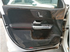 GUARNECIDO PUERTA DELANTERA IZQUIERDA 