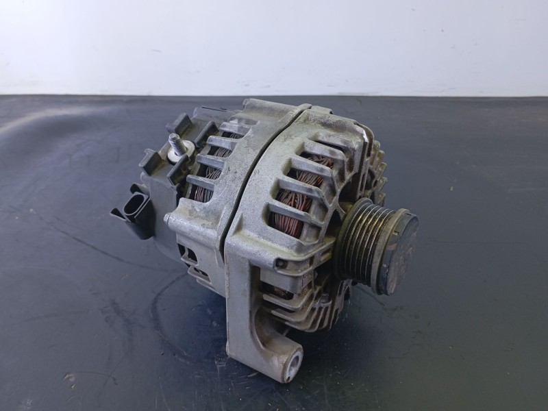 Recambio de alternador para bmw x1 (e84) sdrive 18 d referencia OEM IAM   