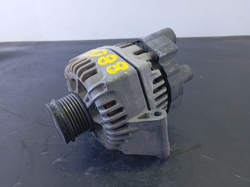 Recambio de alternador para fiat punto (evo) (199) 1.3 16v jtd cat referencia OEM IAM B86846823547 607035604 