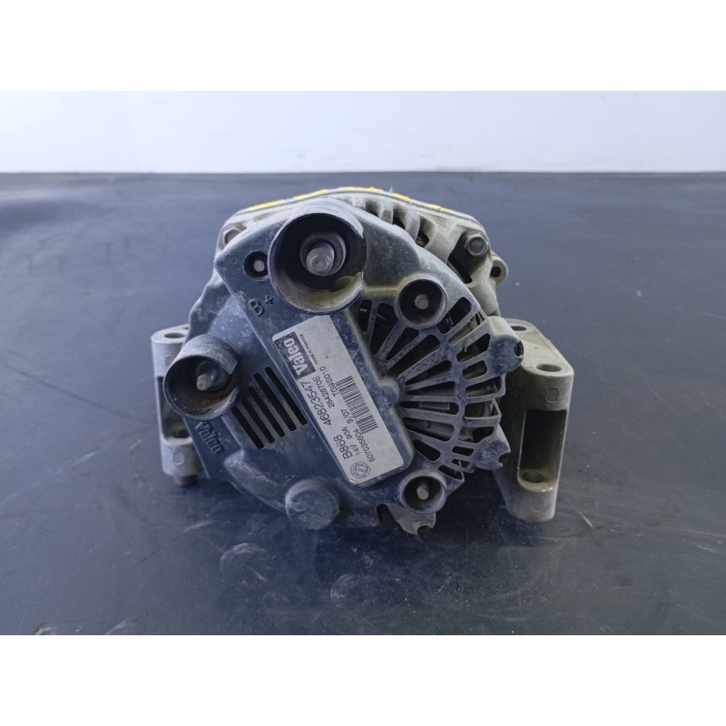 Recambio de alternador para fiat punto (evo) (199) 1.3 16v jtd cat referencia OEM IAM B86846823547 607035604 