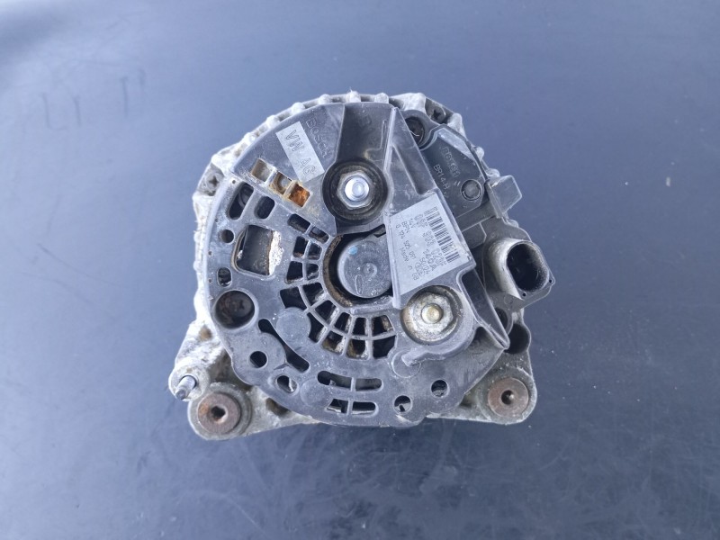 Recambio de alternador para audi a3 (8p1) 2.0 tdi 16v referencia OEM IAM   