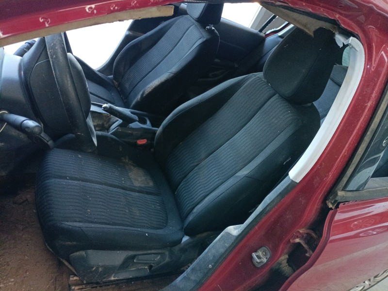 peugeot 308 ii (lb_, lp_, lw_, lh_, l3_) del año 2014