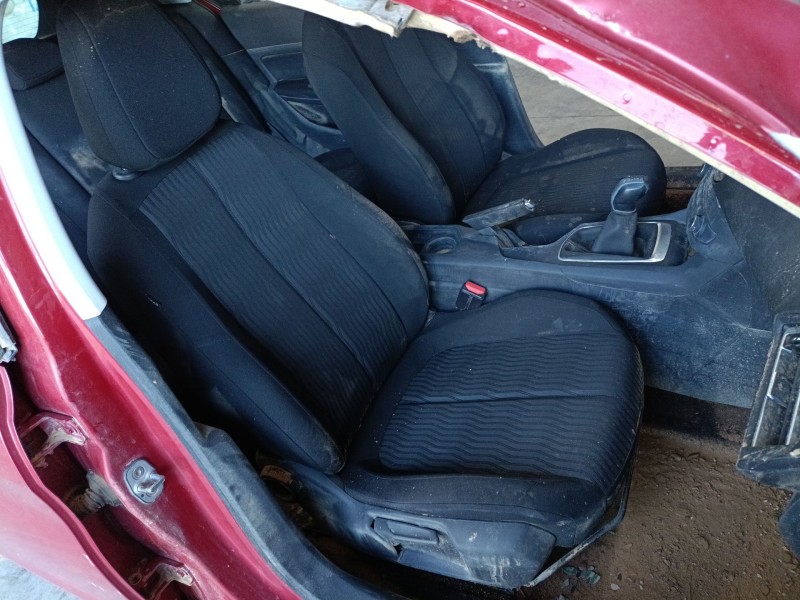 peugeot 308 ii (lb_, lp_, lw_, lh_, l3_) del año 2014