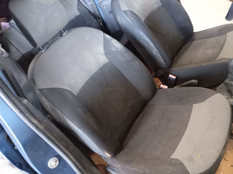 dacia dokker monospace (ke_) del año 2013