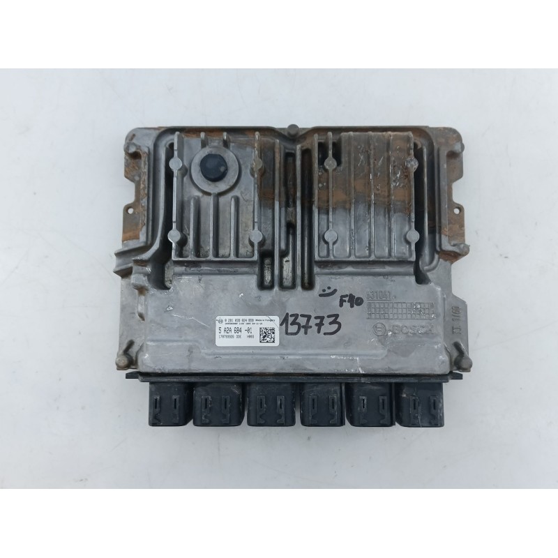 Recambio de centralita motor uce para bmw 1 (f40) 118 d referencia OEM IAM 5A2A68401 0281039024 