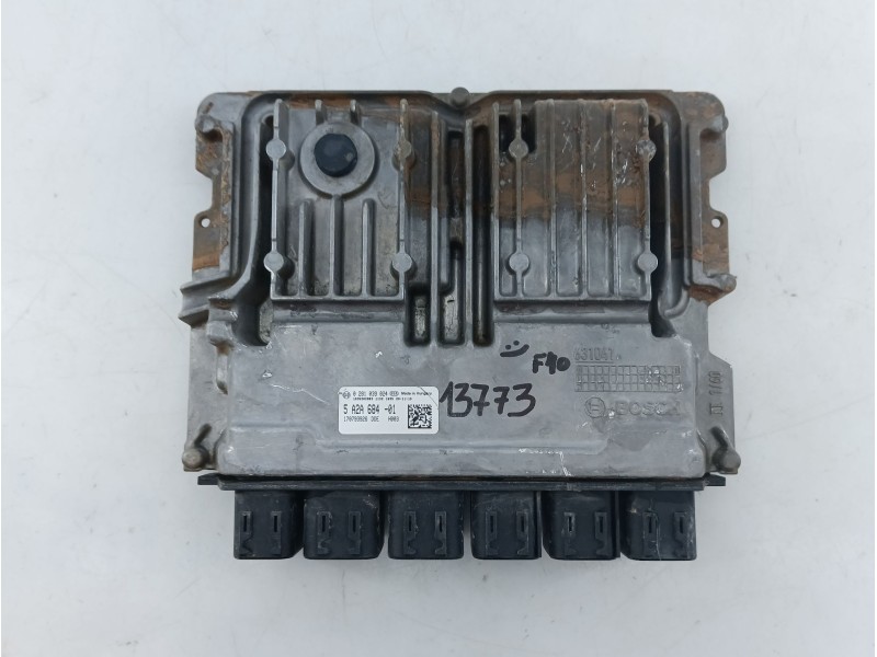 Recambio de centralita motor uce para bmw 1 (f40) 118 d referencia OEM IAM 5A2A68401 0281039024 
