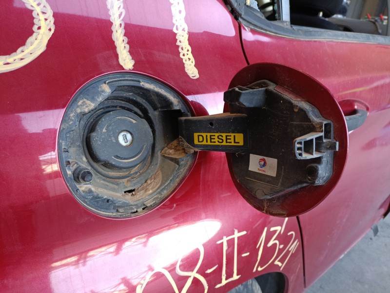 Recambio de tapa exterior combustible para peugeot 308 ii (lb_, lp_, lw_, lh_, l3_) 1.6 hdi referencia OEM IAM   