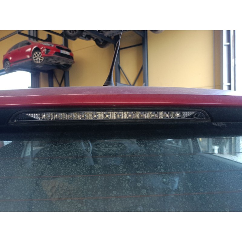 Recambio de luz central de freno para peugeot 308 ii (lb_, lp_, lw_, lh_, l3_) 1.6 hdi referencia OEM IAM   