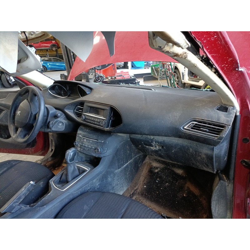 Recambio de salpicadero para peugeot 308 ii (lb_, lp_, lw_, lh_, l3_) 1.6 hdi referencia OEM IAM   