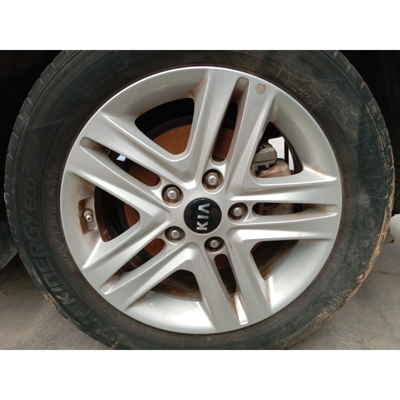 Recambio de llanta para kia cee´d (jd) 1.4 mpi referencia OEM IAM 205/55/16  