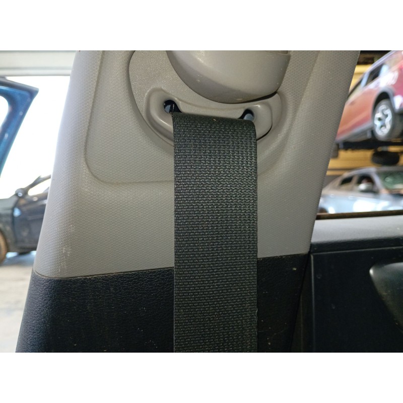 Recambio de cinturon seguridad delantero derecho para kia cee´d (jd) 1.4 mpi referencia OEM IAM   