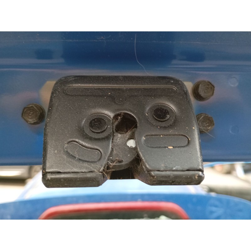 Recambio de cerradura maletero / porton para kia cee´d (jd) 1.4 mpi referencia OEM IAM   