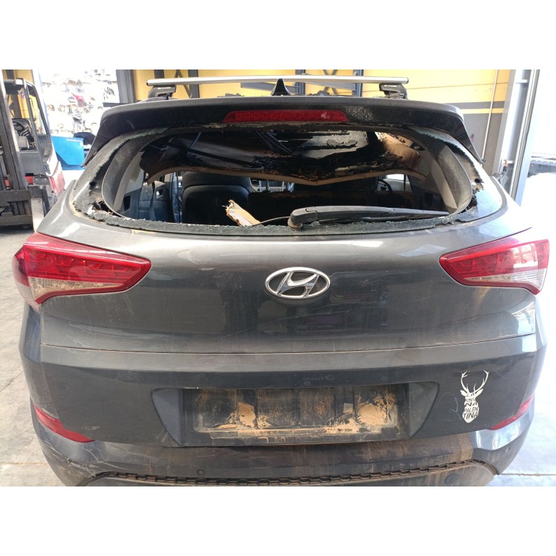 Recambio de porton trasero para hyundai tucson (tl, tle) 1.7 crdi referencia OEM IAM   