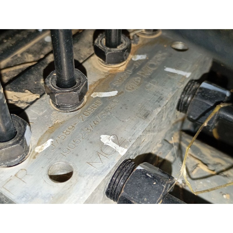 Recambio de abs para kia cee´d (jd) 1.4 mpi referencia OEM IAM J758820900  