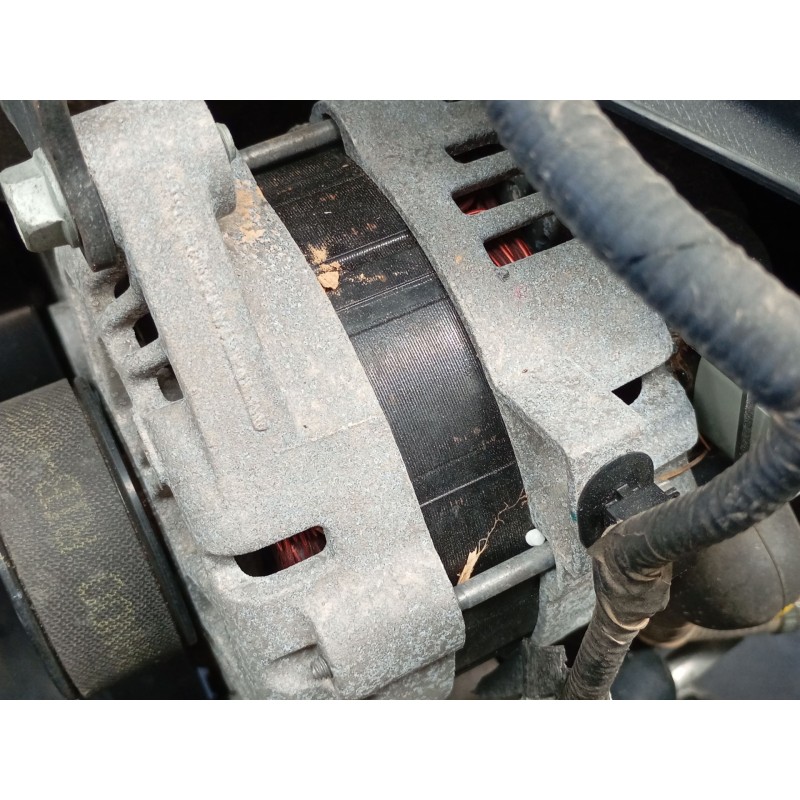Recambio de alternador para kia cee´d (jd) 1.4 mpi referencia OEM IAM   
