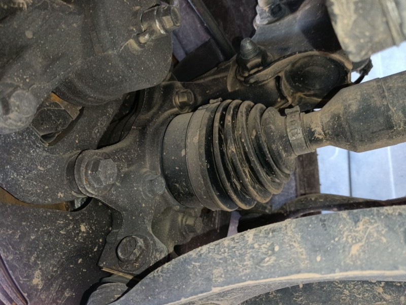 Recambio de mangueta delantera derecha para hyundai tucson (tl, tle) 1.7 crdi referencia OEM IAM   