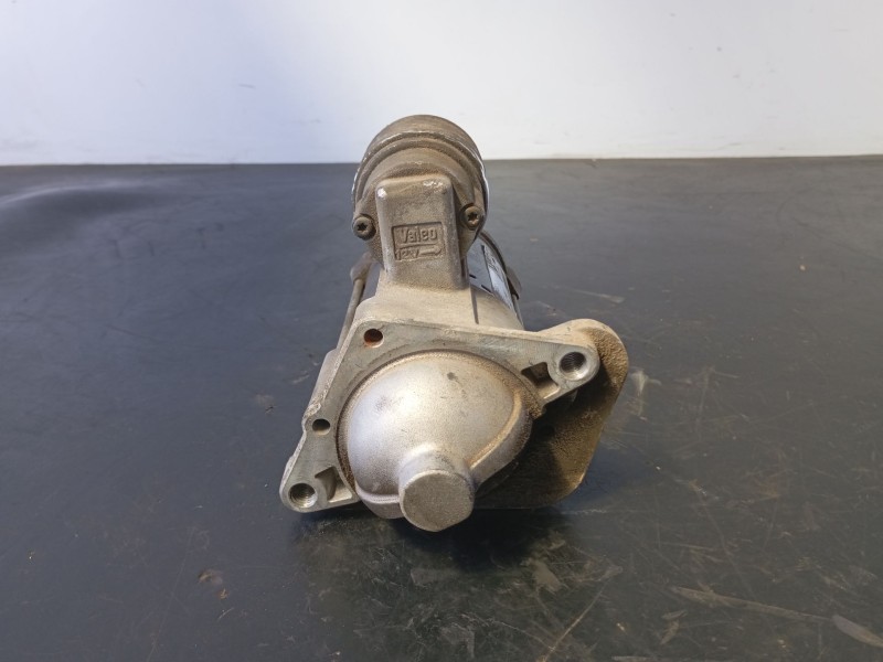 Recambio de motor arranque para dacia duster ambience 4x2 referencia OEM IAM   