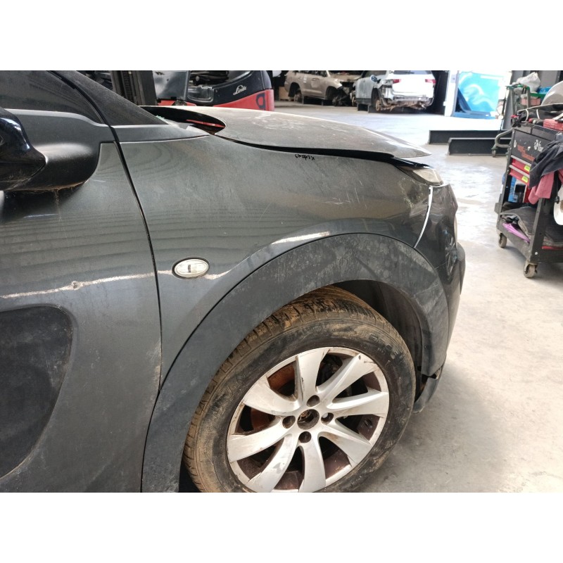 Recambio de aleta delantera derecha para citroën c4 cactus 1.6 bluehdi 100 referencia OEM IAM   