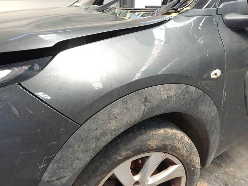 Recambio de aleta delantera izquierda para citroën c4 cactus 1.6 bluehdi 100 referencia OEM IAM   