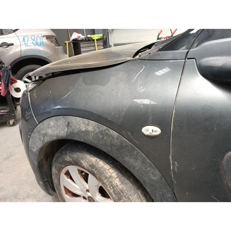 Recambio de aleta delantera izquierda para citroën c4 cactus 1.6 bluehdi 100 referencia OEM IAM   